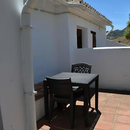 Holiday home Spacious With Pool Algamitas
